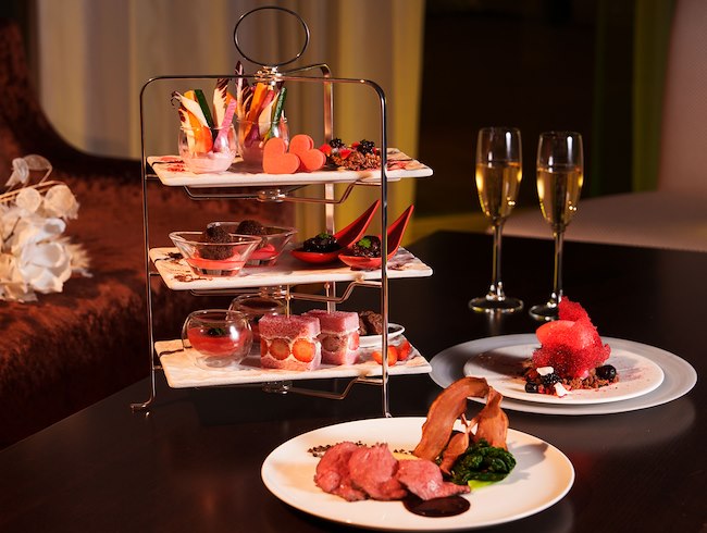 「バレンタイン ハイティー」